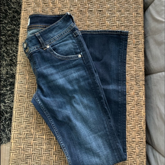 Jeans - Picture 2 of 2